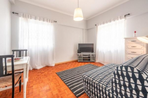 GuestReady - Practical 1 BDR appt near the beach!